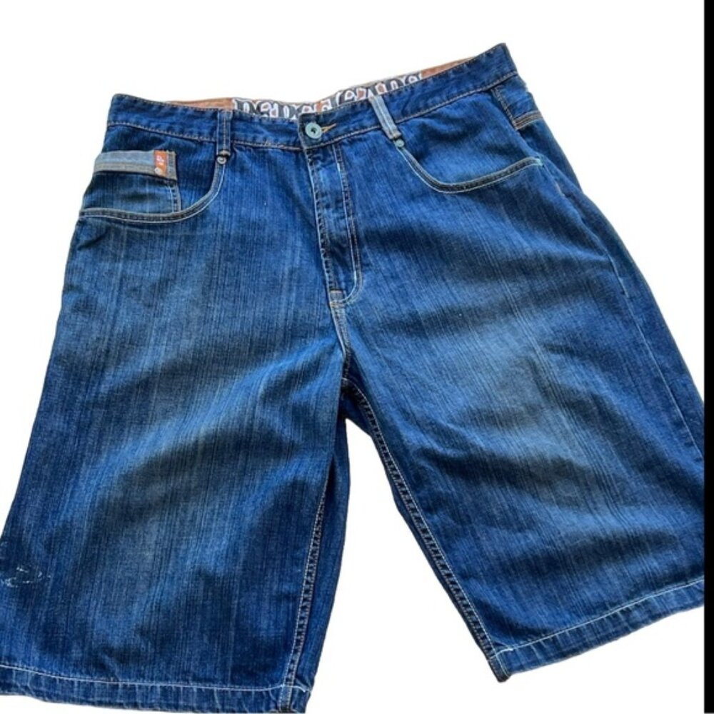 Pepe UK Blue Jean Shorts/Jorts Baggy Skater Embroidered Skulls Mens 38 Vintage